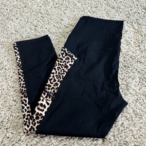 Size 8-10 Zyia Leggings (lightly used like new, some brand new with tags)